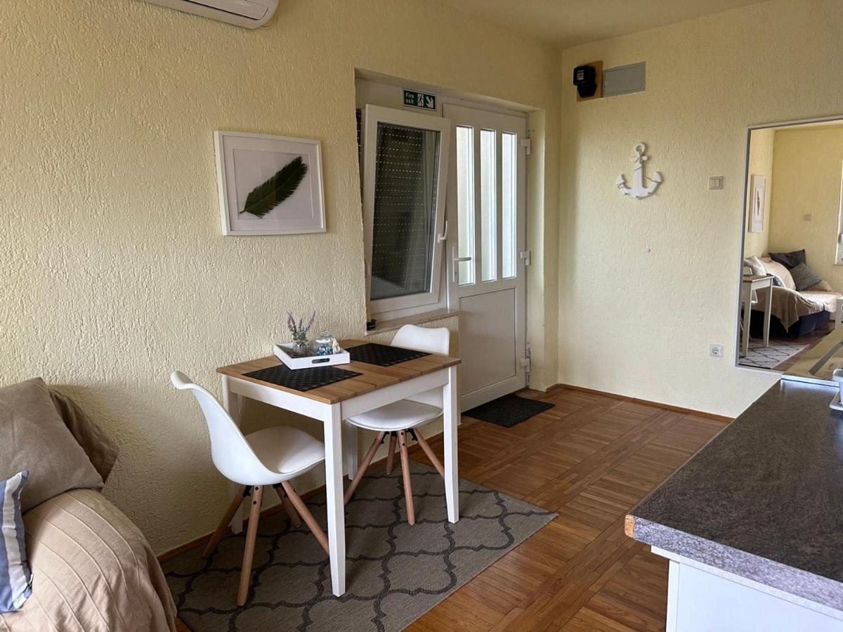 Prizna Apartments Экстерьер фото